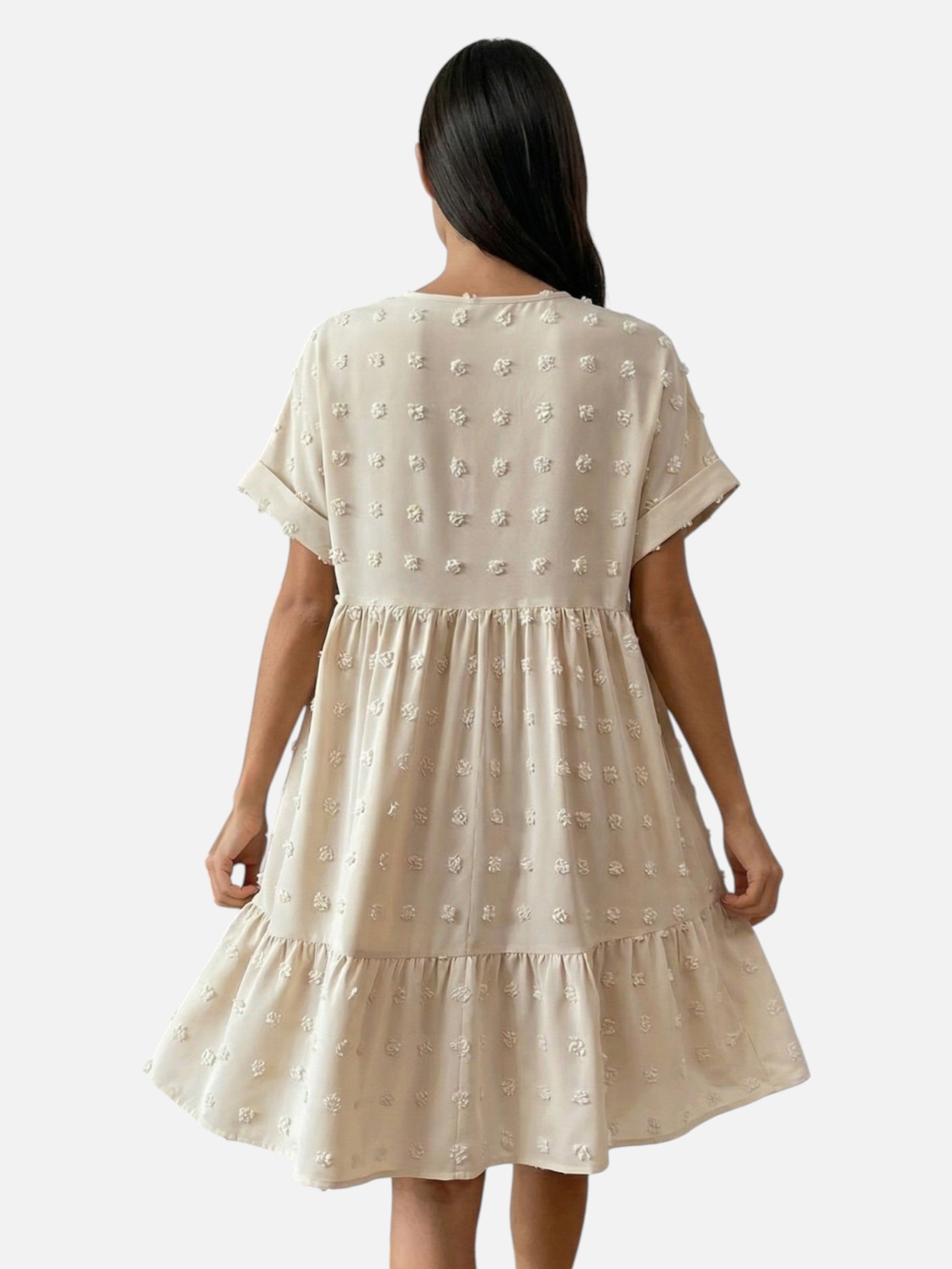 Robe courte femme été col v fluide avec manches courtes et détails texturés