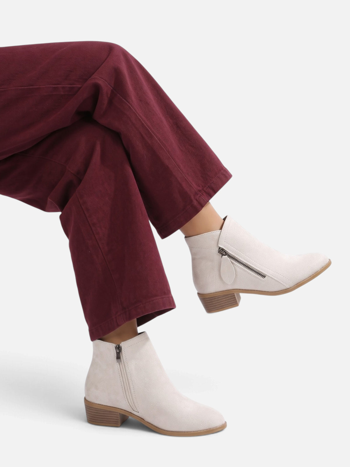 Women’s Pointed Toe Double Side Zip Ankle Boots