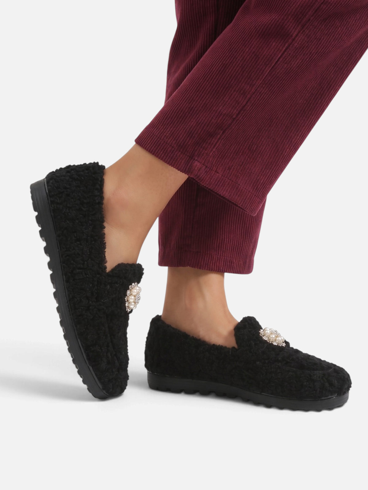 Women’s Teddy Pearl Embellished Loafer Slippers
