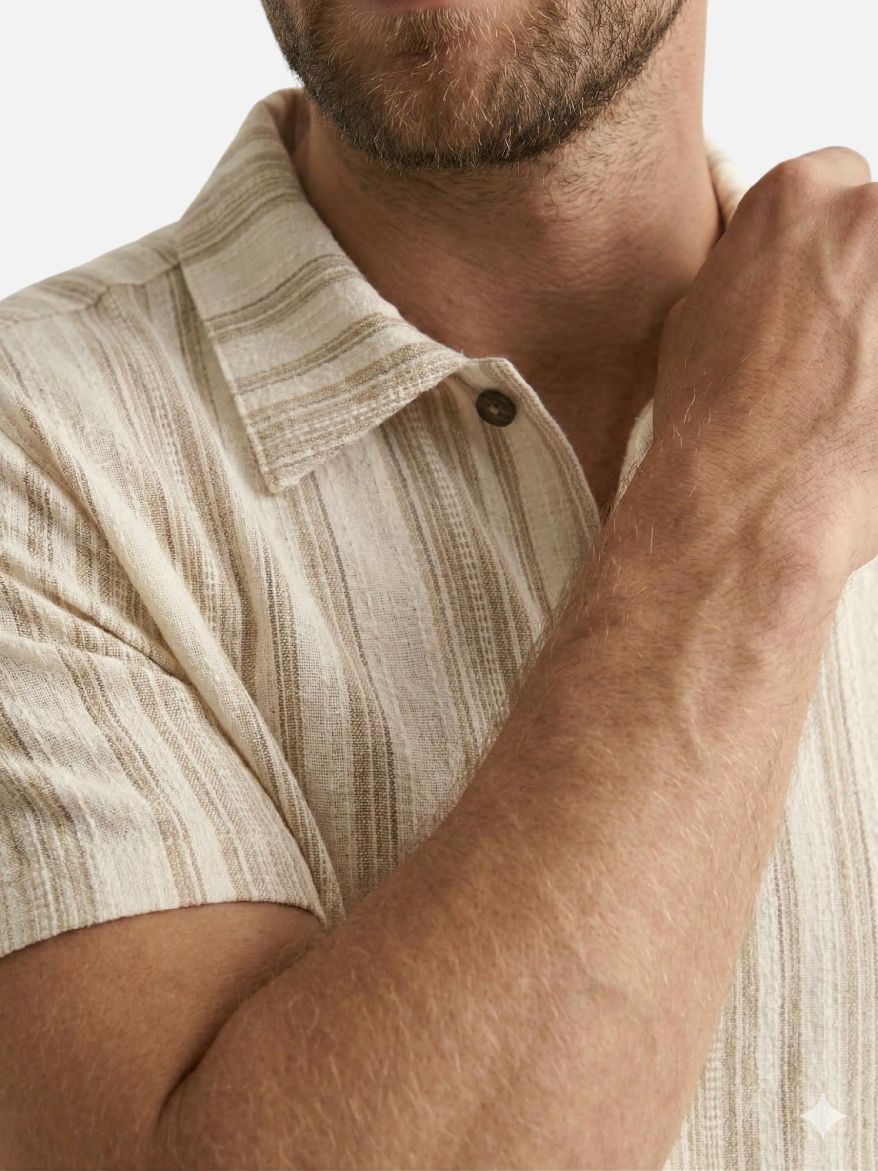 Light striped breathable fabric short-sleeve shirt for men