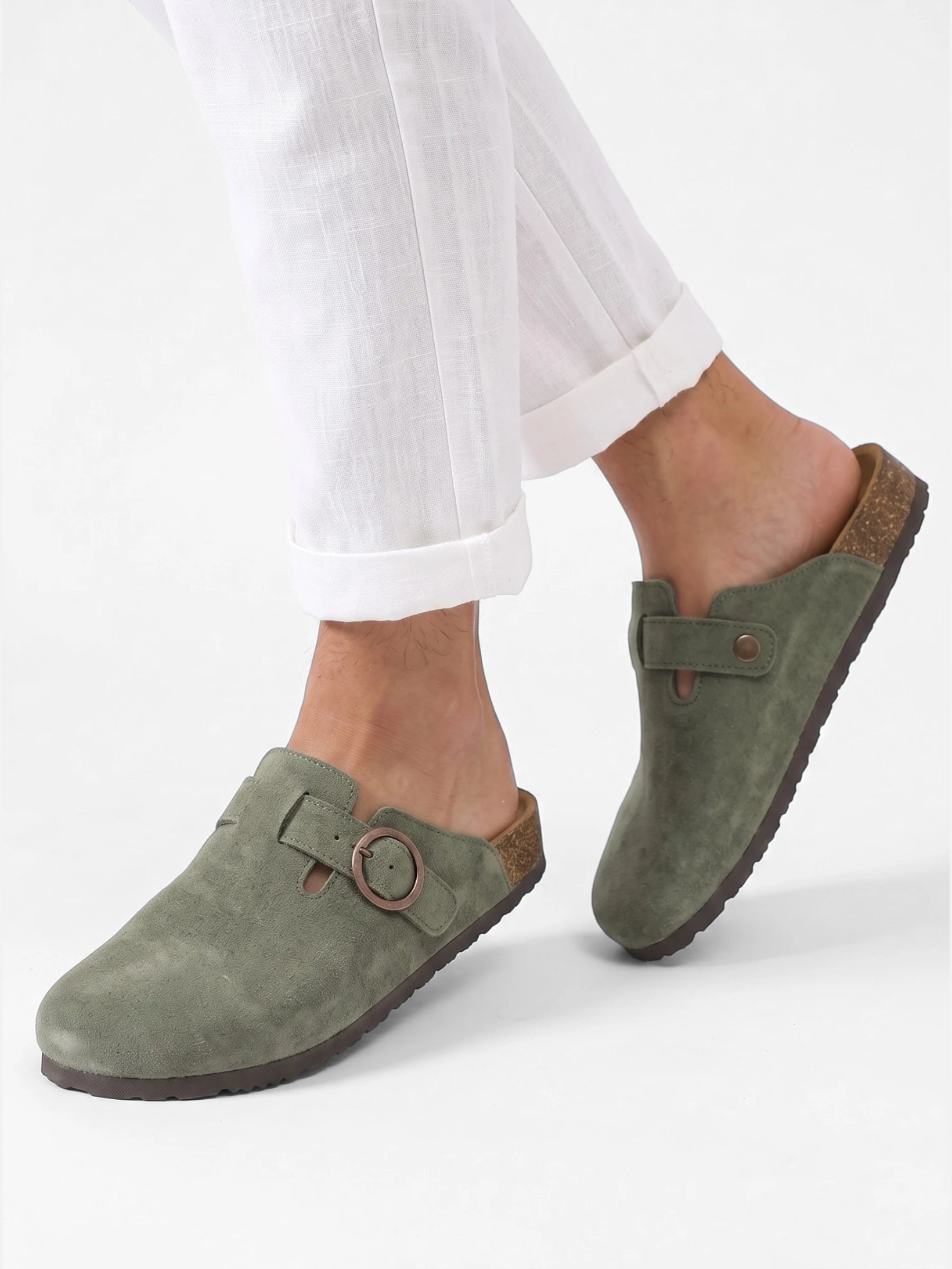 Sabots Homme à Boucle en Daim