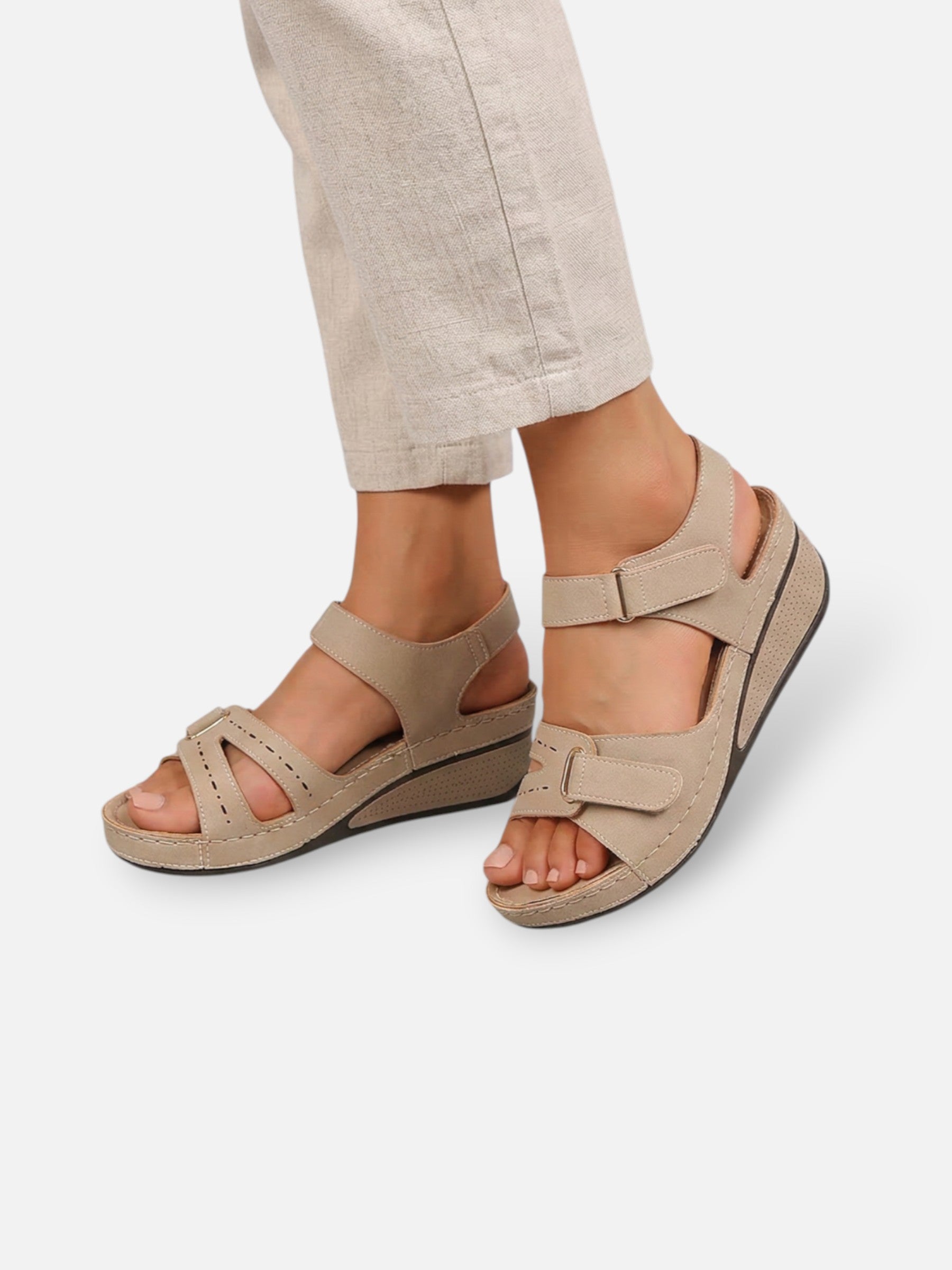 Women's comfortable adjustable wedge sandals for summer