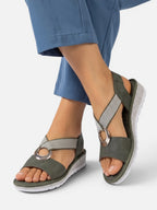 Women's Cross Strap Wedge Sandals with Ring Detail