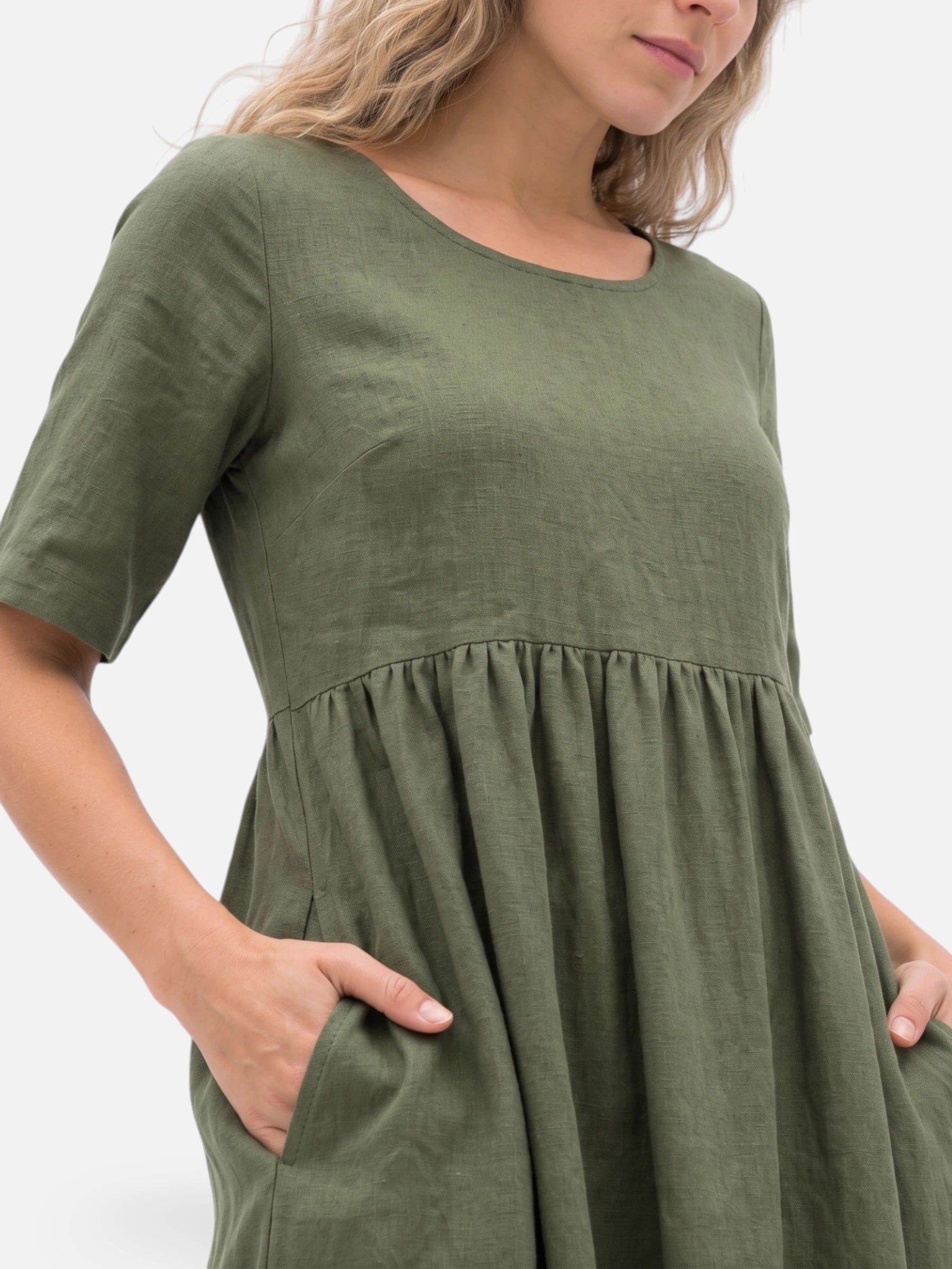 Robe midi ample en lin mélangé à manches courtes et poches