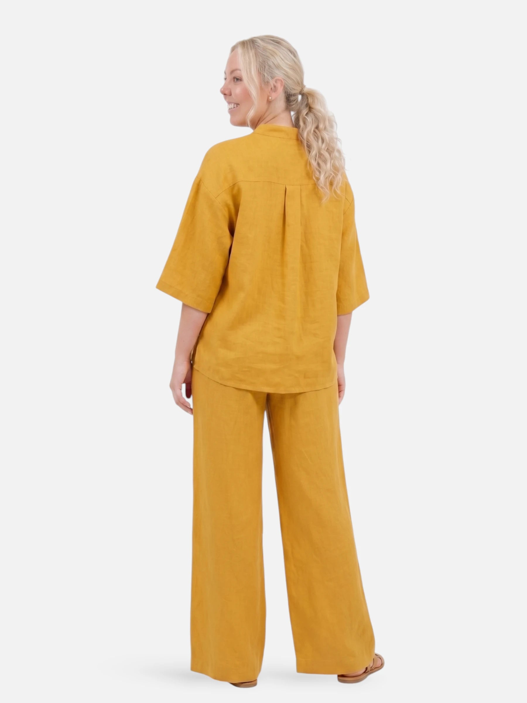 Ensemble en lin décontracté pour femme avec pantalon large et blouse à boutons