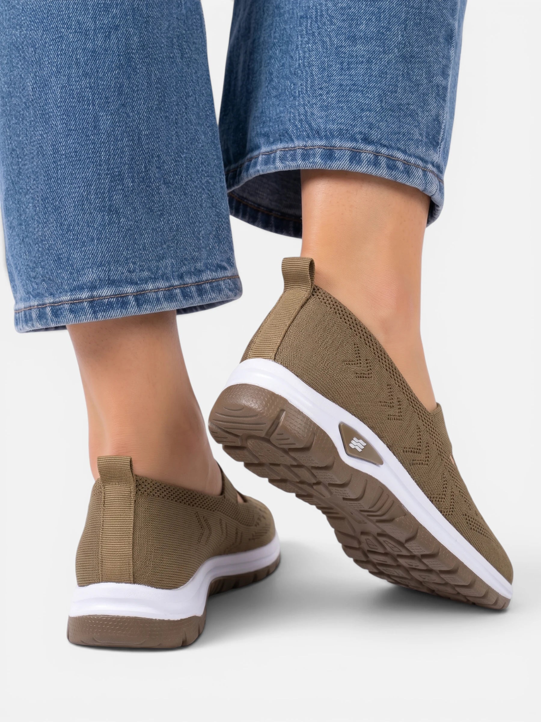 Dámské prodyšné a lehké slip-on tenisky
