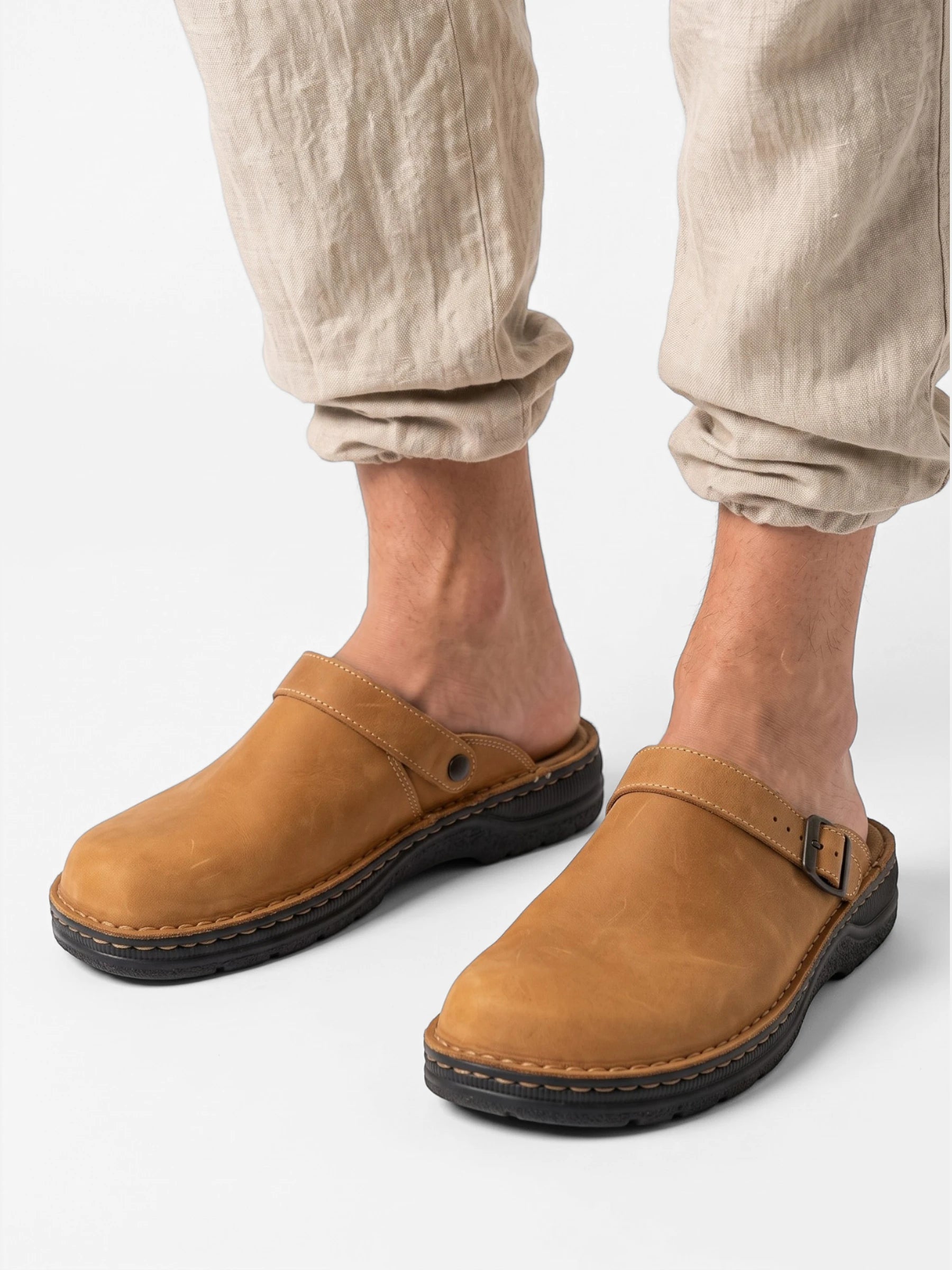 Sabots Homme Cuir à Boucle