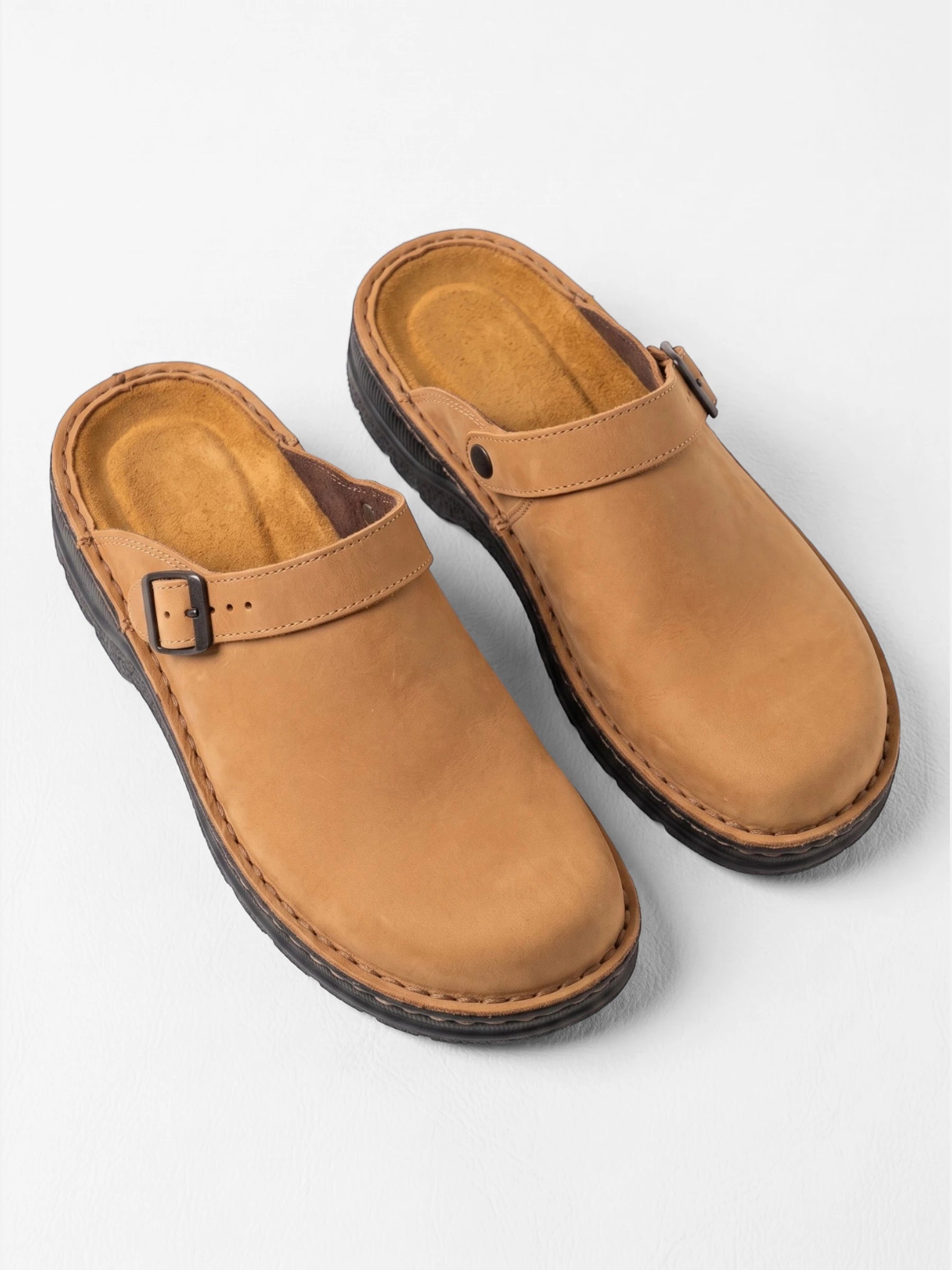 Sabots Homme Cuir à Boucle