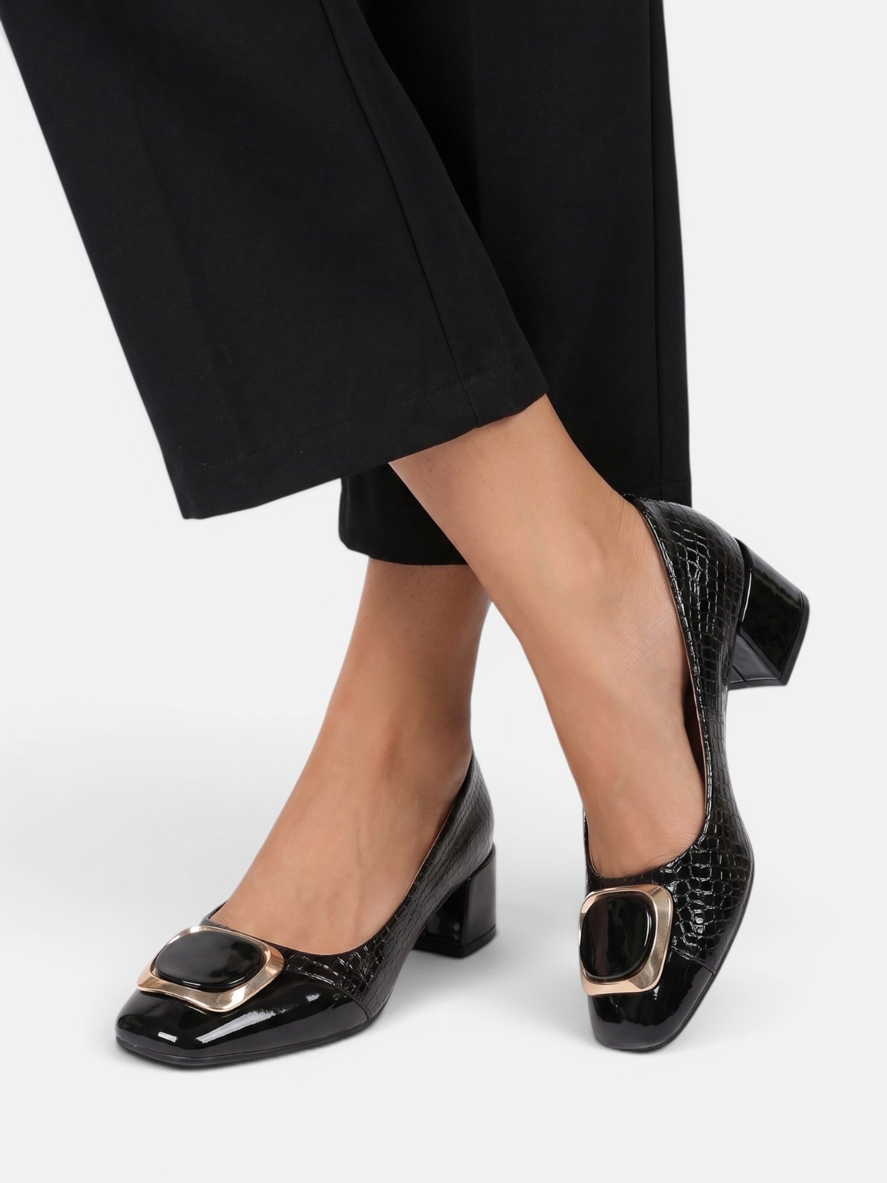 Escarpins Femme Bout Carré Talon Bloc Boucle Bijou