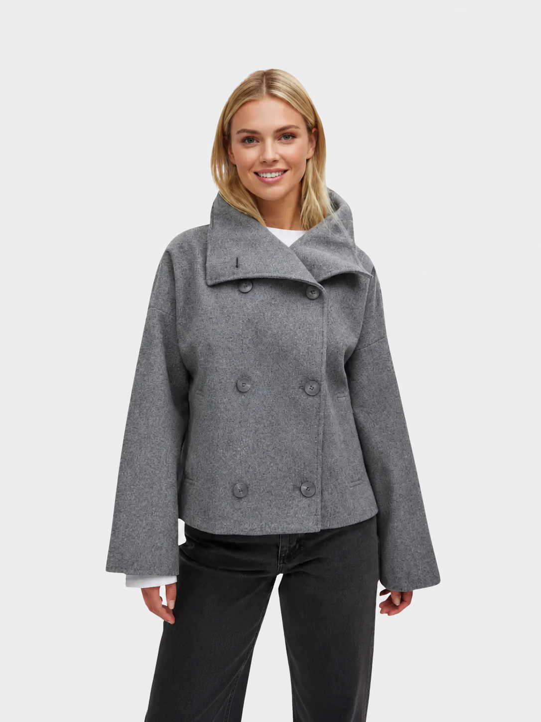 Chaqueta corta elegante con gran cuello para mujer