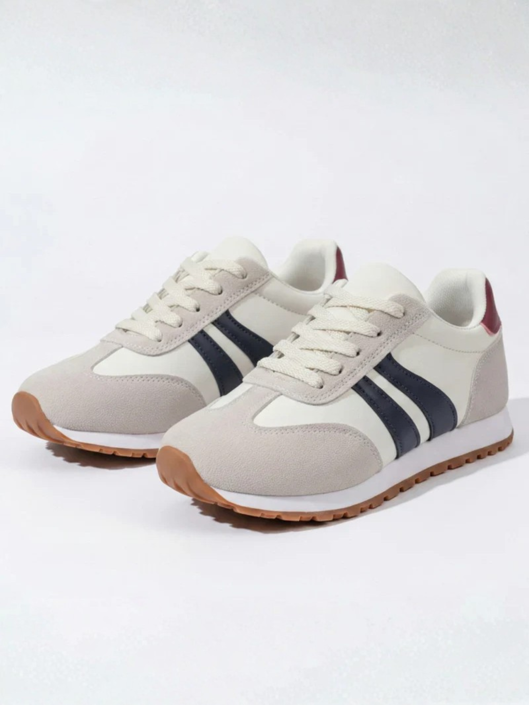 Baskets confortables à lacets pour femme