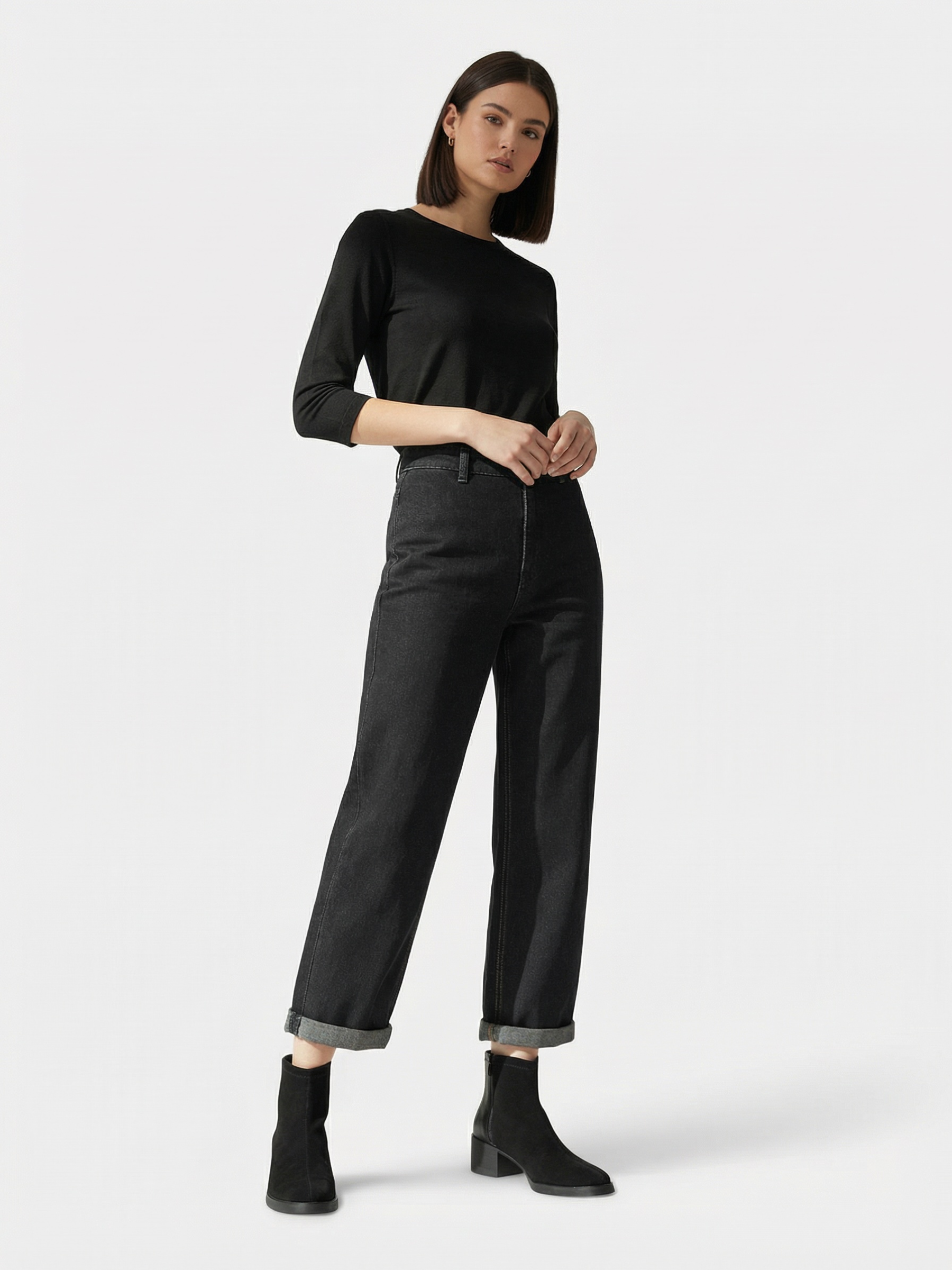 Bottines en daim pour femme à talon moyen et bout carré